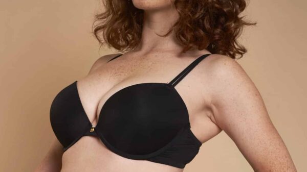 10 Mythen über Brüste, die du nicht mehr glauben solltest!